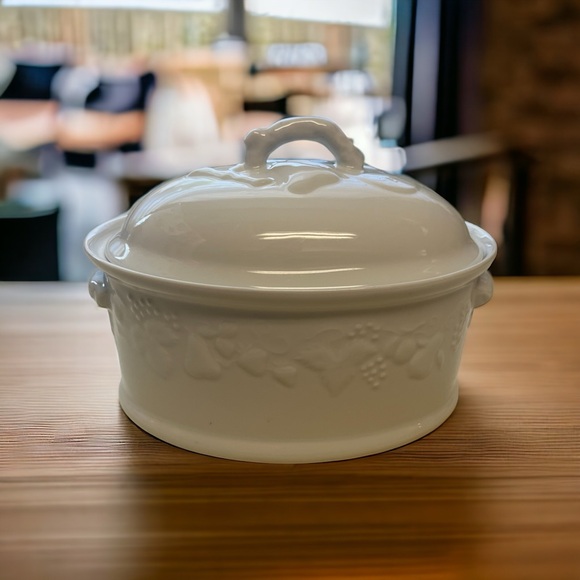 Vintage Philippe Deshoulieres Limoges Porcelain Blanc de Blanc 1 Qt oval dish - Picture 5 of 7